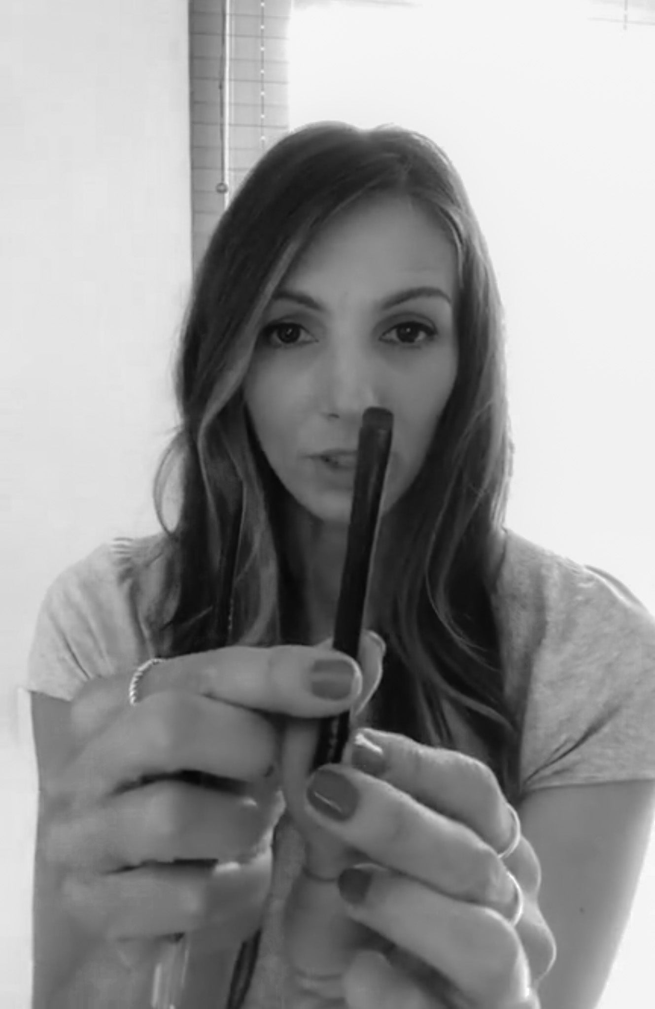 Easy Eye Makeup Tutorial to Create Youthful Beautiful Eyes